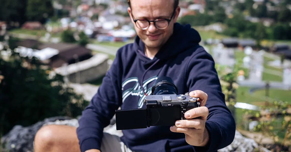 Jaki aparat do vlogowania: najlepsze modele, które nie zawiodą Ciebie