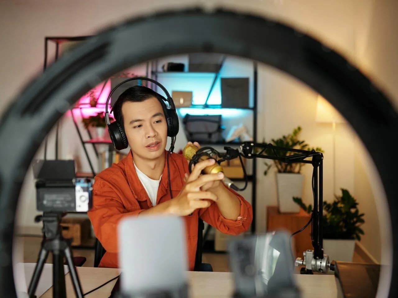 Jaki mikrofon do aparatu: wybierz najlepszy dźwięk dla siebie